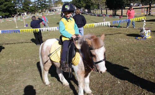 Callum Lehman on Romeo. Callum, from Widgee, came first in the under 6 division. Callum Lehman on Romeo. Callum, from Widgee, came first in the under 6 division.